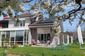 Villa de charme élégante, calme, nature Boudry